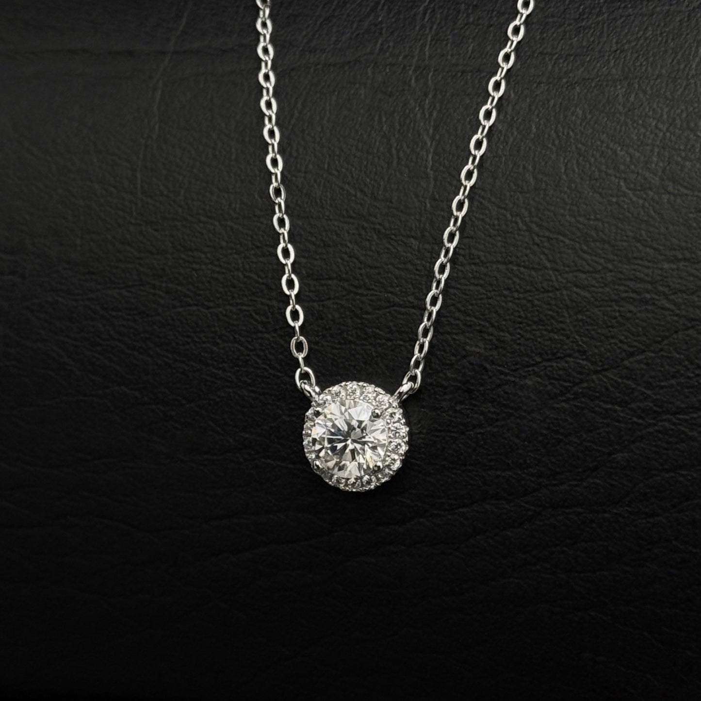 Cadena Veneciana & Dije Moissanita / Plata 925