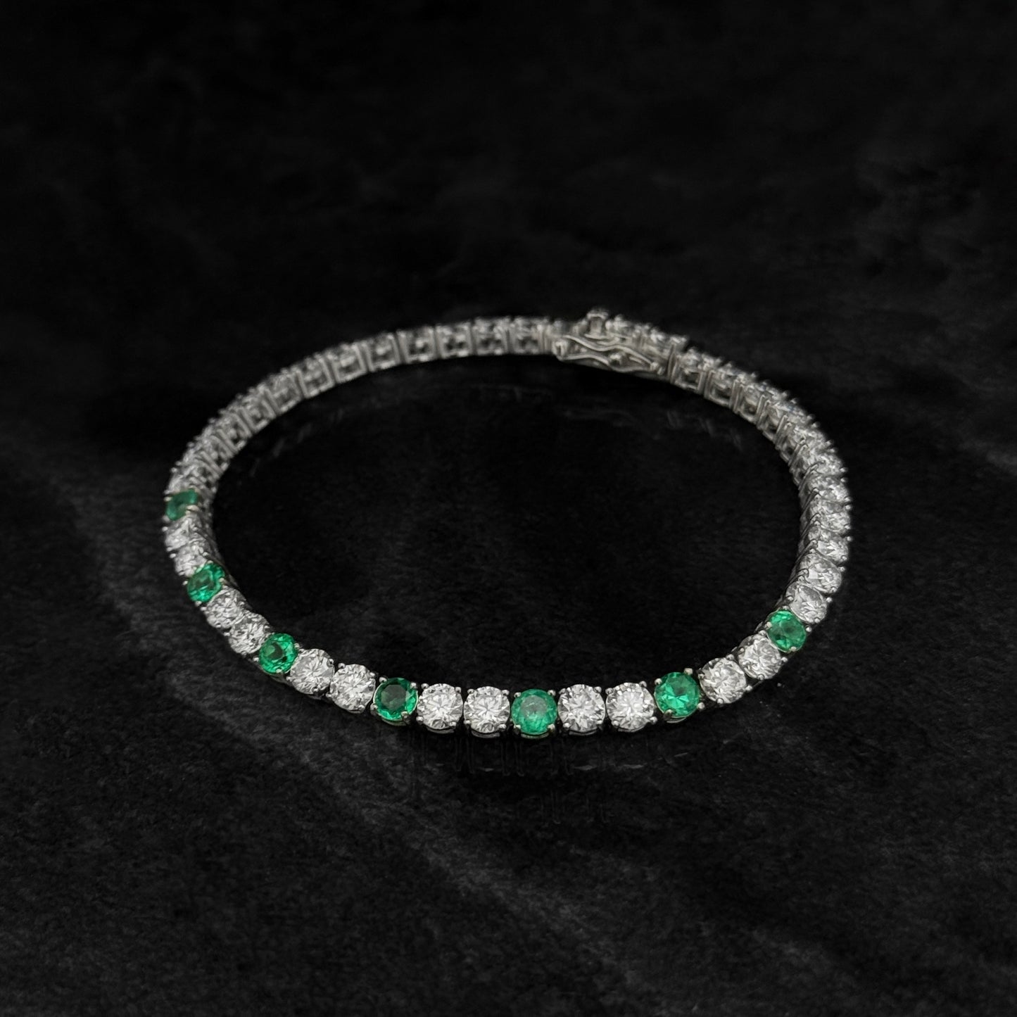 Pulsera Tenis Exclusiva / Esmeraldas Colombianas / Moissanitas Lab 4mm / Plata 925