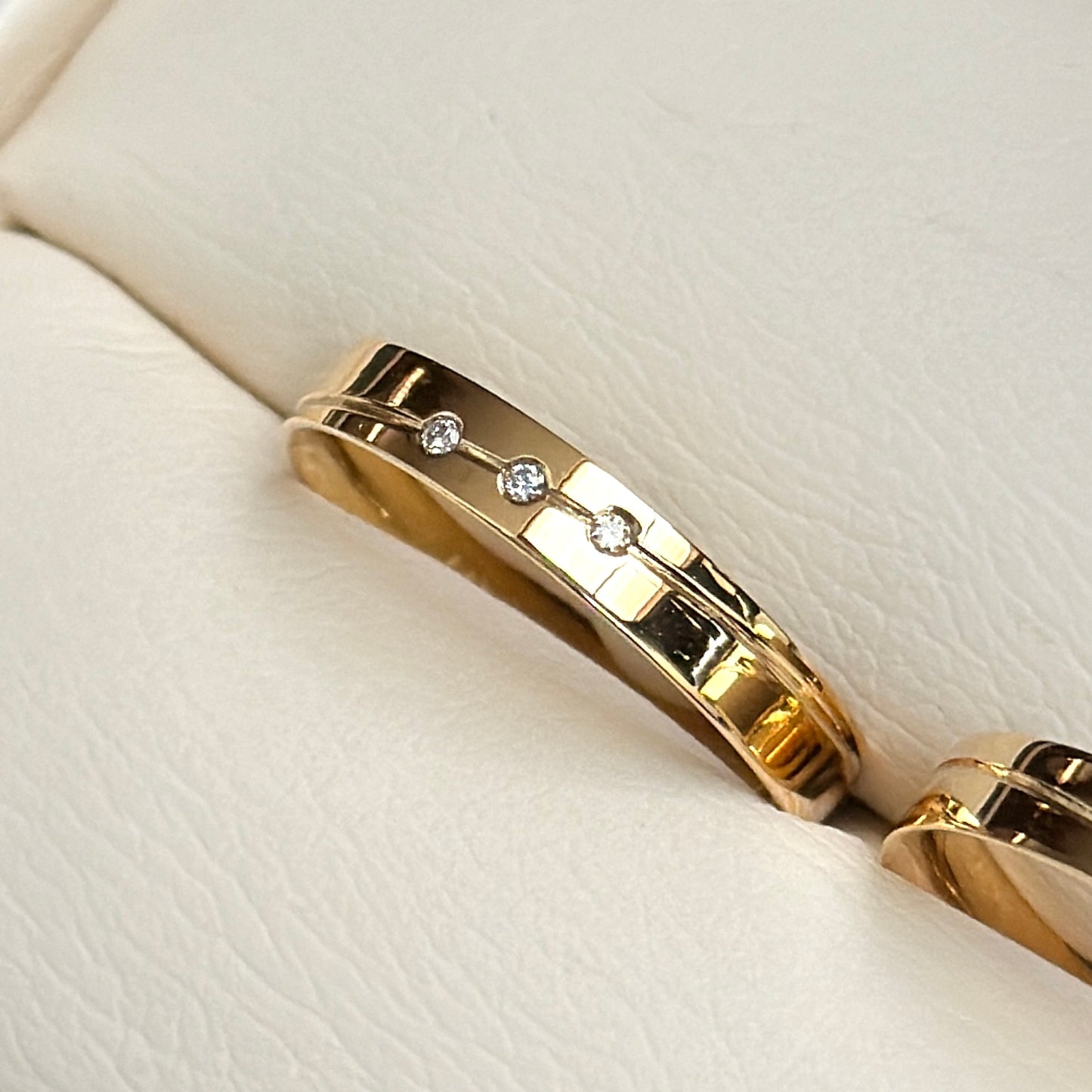 Argollas de Matrimonio / Diamantes Naturales / Oro 18K