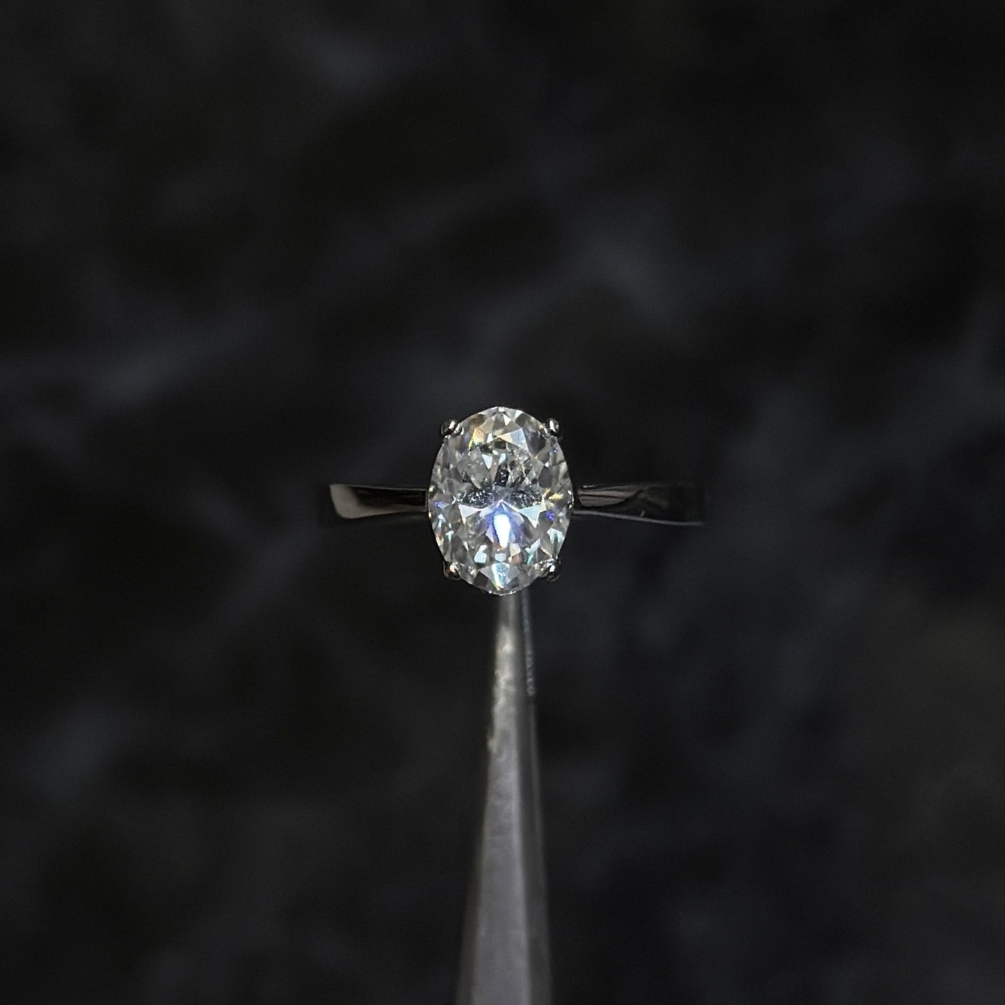 Anillo de Lujo #7 / Moissanita Lab Oval / Plata 925