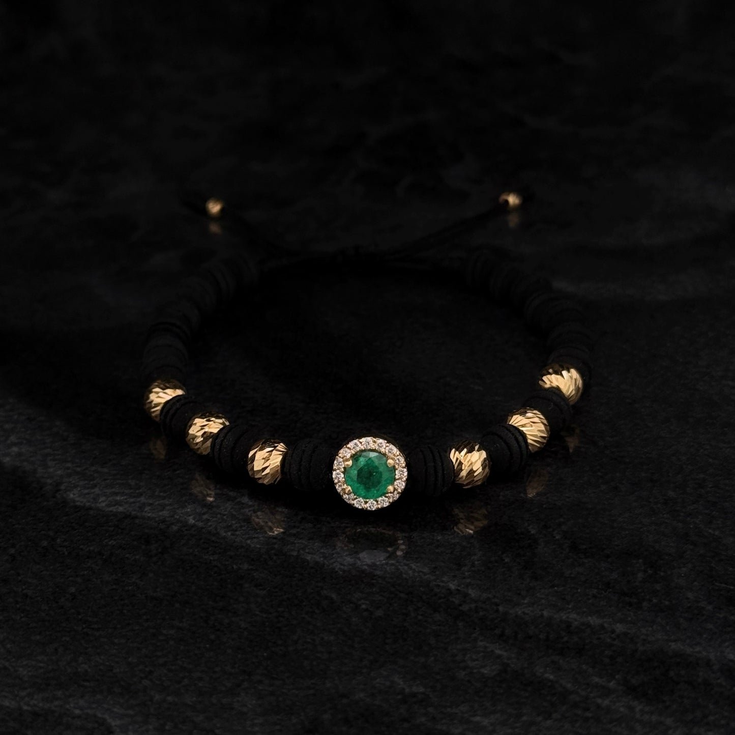 Pulsera Tejida de Alta Joyería / Esmeralda Colombiana / Diamantes Naturales / Oro 18K