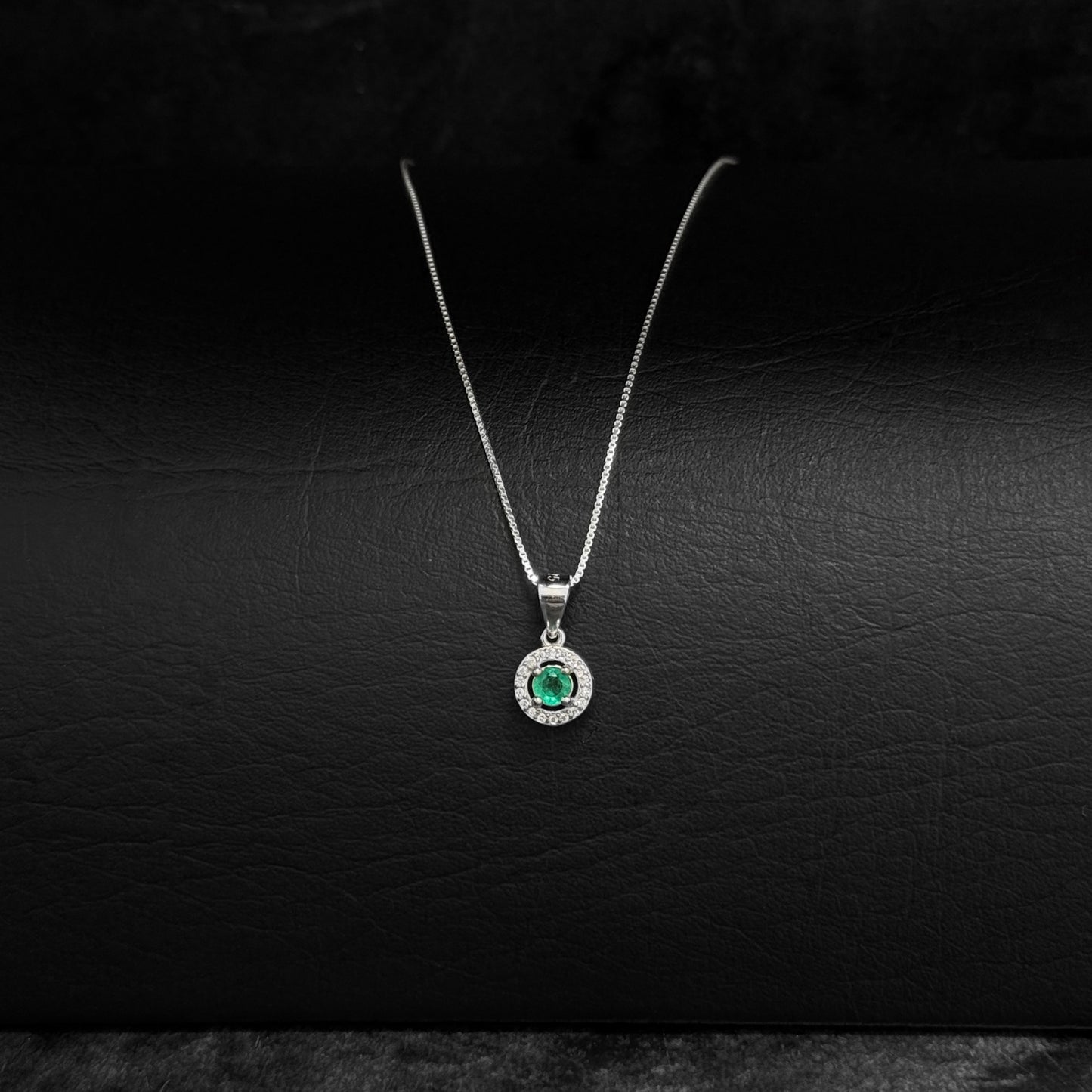 Cadena Veneciana / Dije Esmeralda / Plata 925