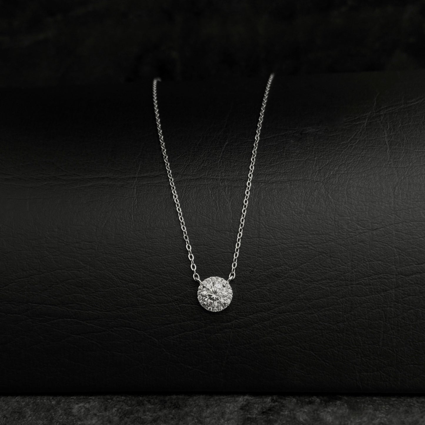 Cadena Veneciana & Dije Moissanita / Plata 925