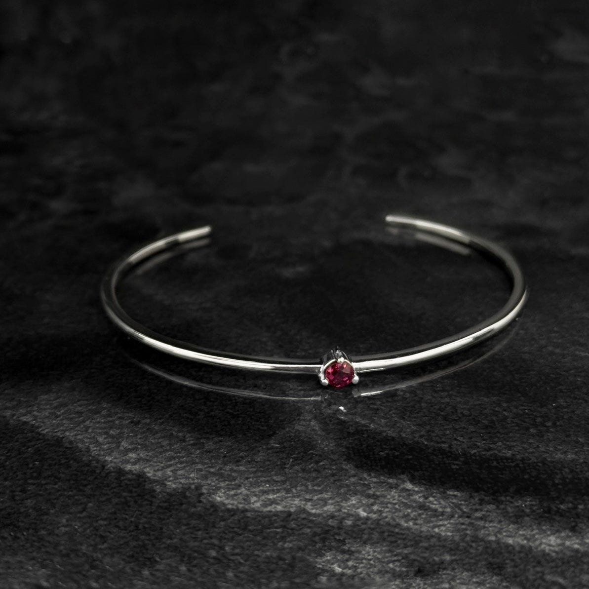 Brazalete Exclusivo / Rubí Natural / Plata 925