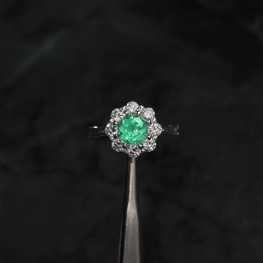 Anillo de Lujo #5 / Esmeralda Colombiana / Plata 925