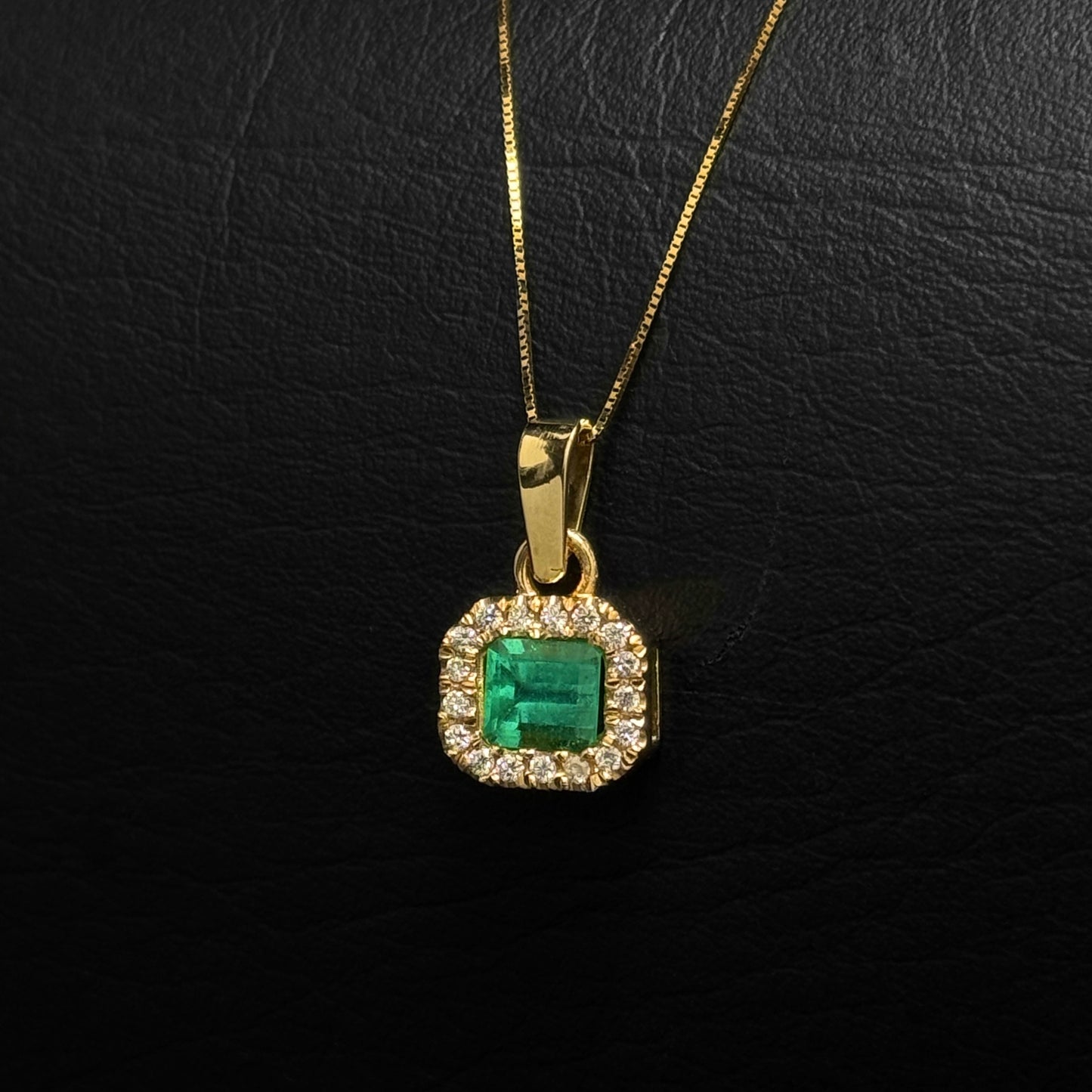 Set Alta Joyería / Cadena Veneciana / Dije Esmeralda & Diamantes Certificados / Oro 18K
