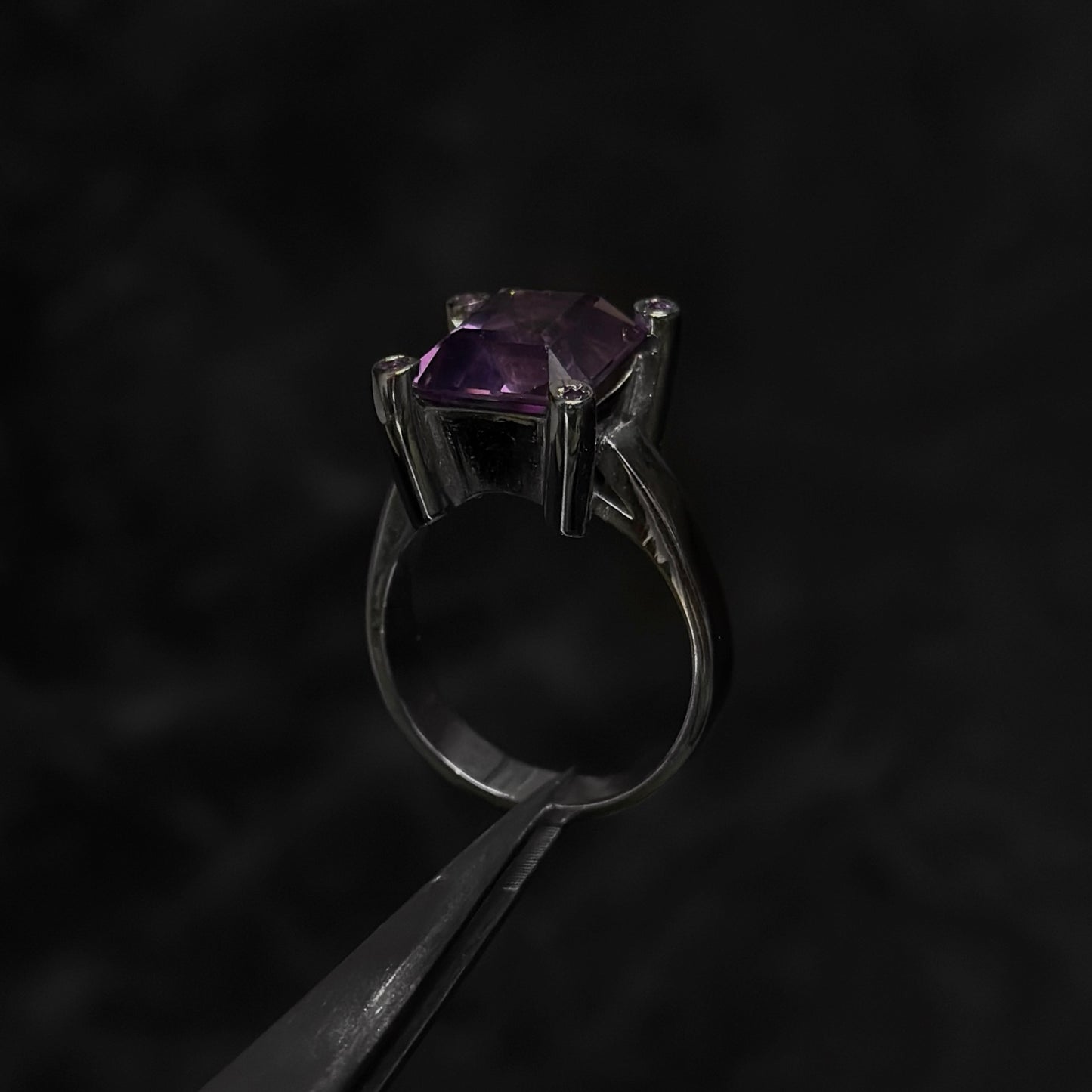 Anillo de Lujo #8 / Amatistas Naturales / Plata 925