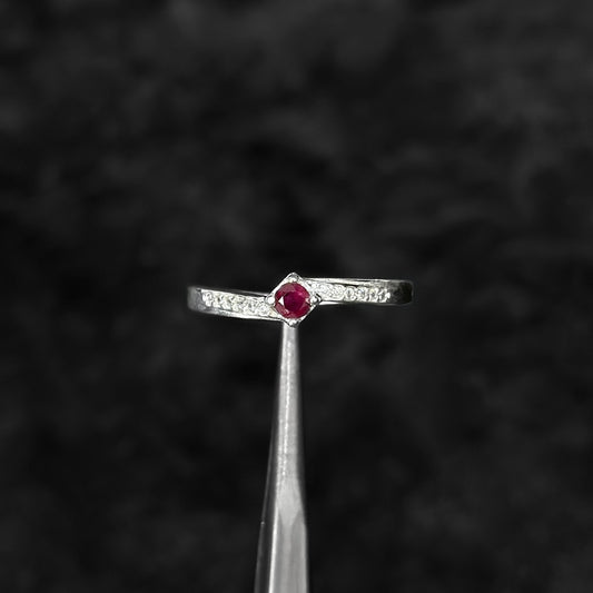 Anillo de Lujo #7 / Rubí Certificado / Plata 925