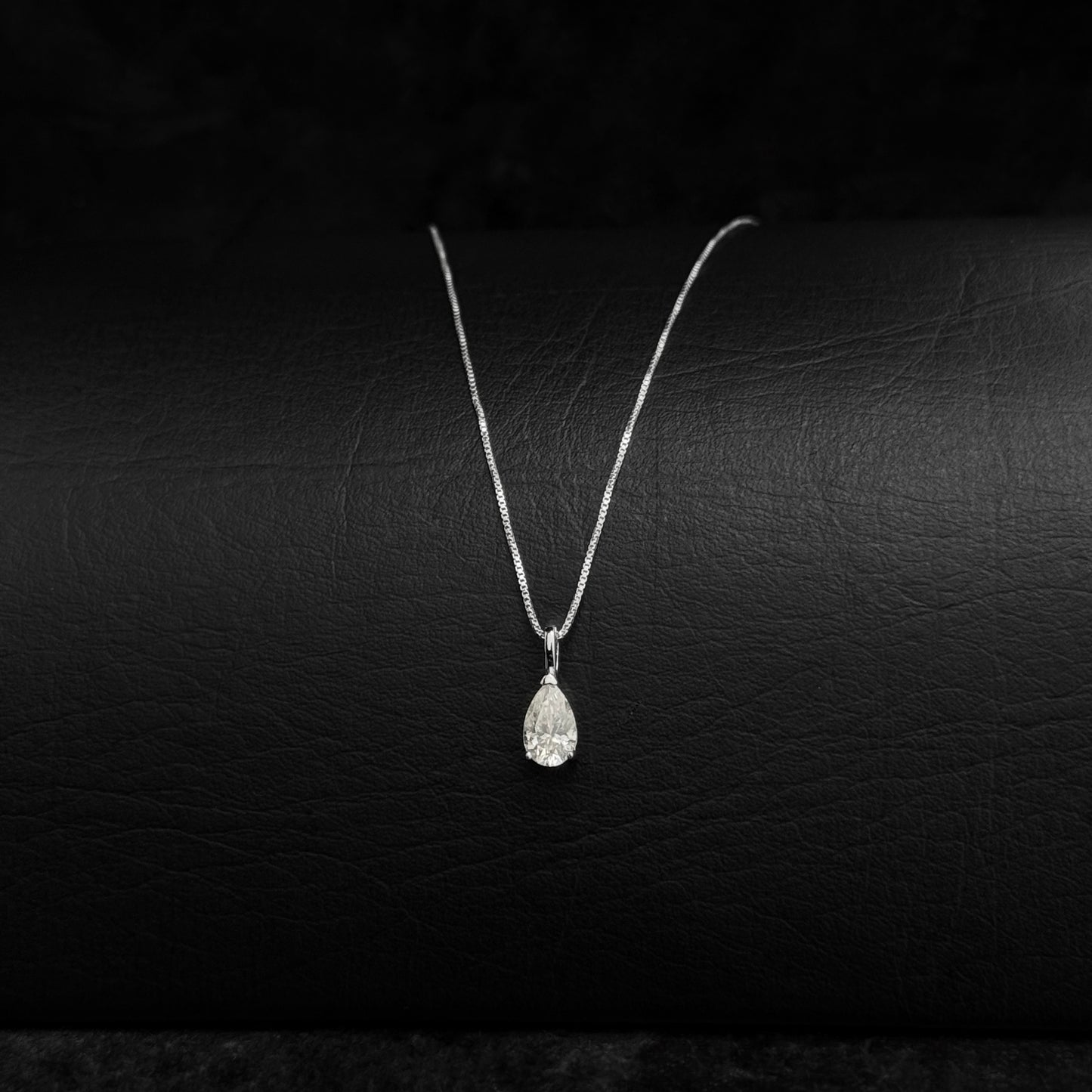 Cadena Veneciana & Dije Moissanita Lágrima / Plata 925