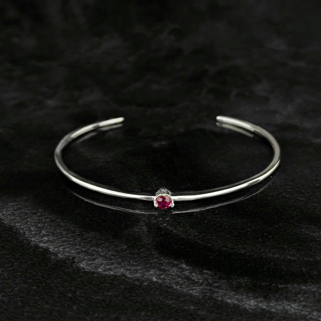Brazalete Exclusivo / Rubí Natural / Plata 925