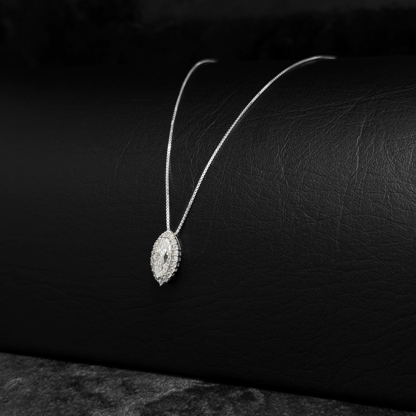 Cadena Veneciana & Dije Moissanita Marquesa / Bajo Fabricación / Plata 925