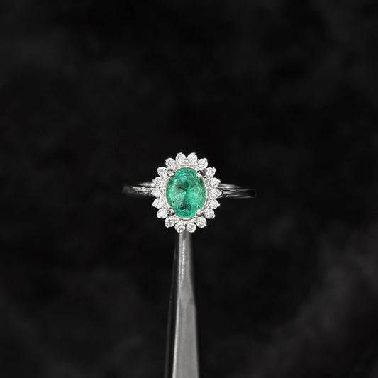 Anillo de Lujo #6 / Esmeralda Colombiana / Plata 925