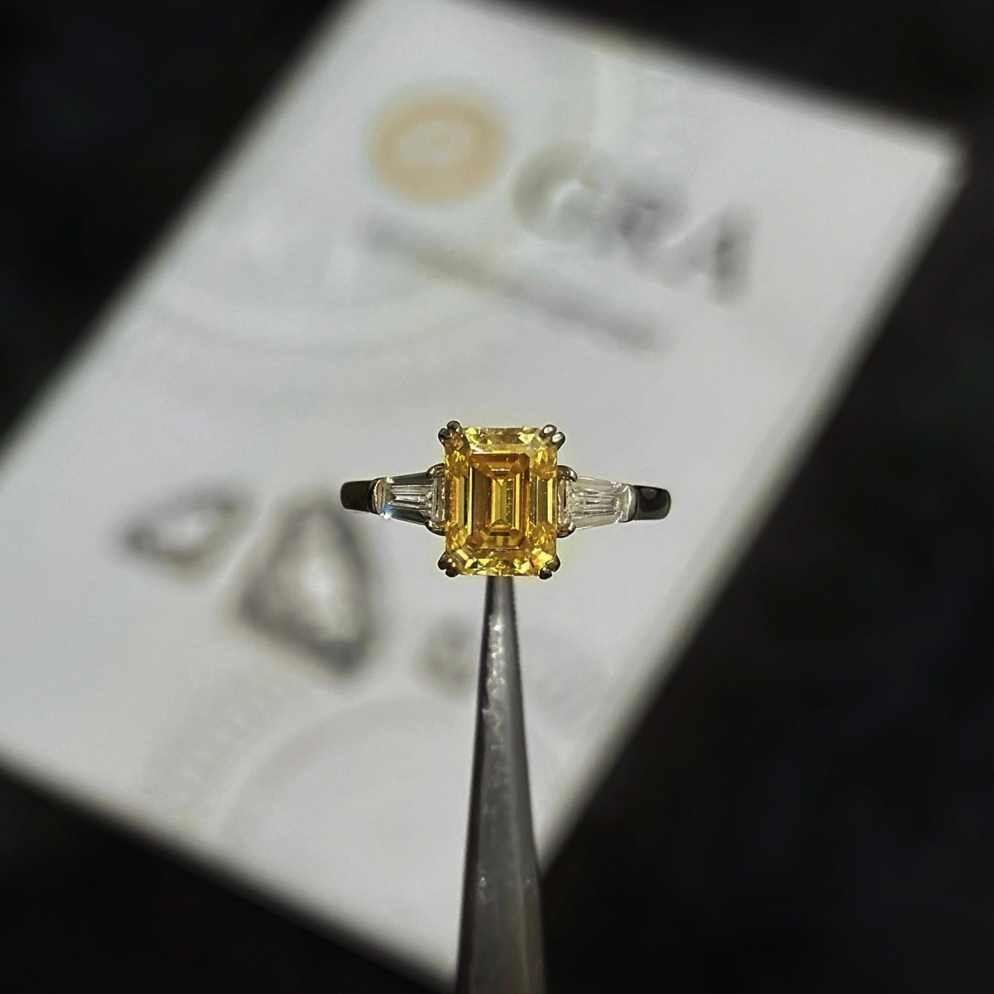 Anillo de Lujo #5 / Moissanita Lab Lemon Yellow / Plata 925