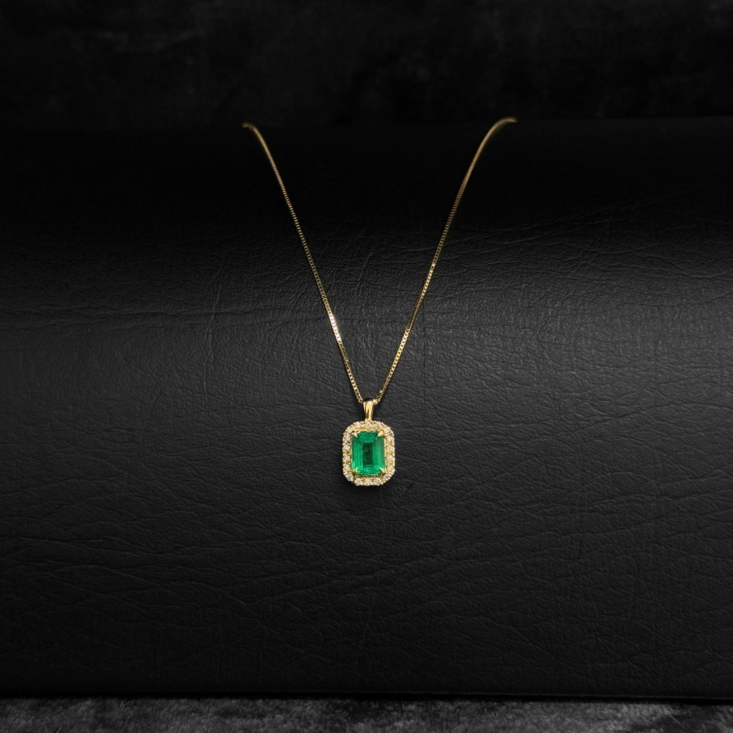 Set Alta Joyería / Cadena Veneciana / Dije Esmeralda & Diamantes / Oro 18K