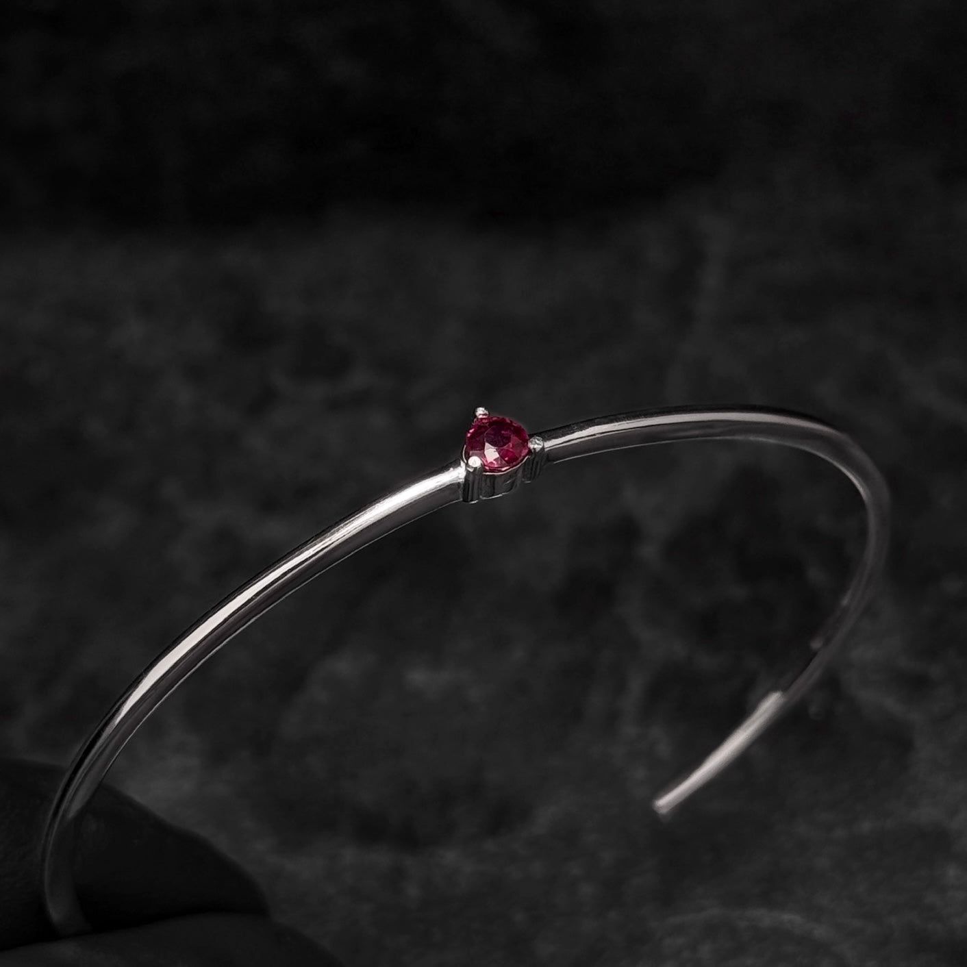 Brazalete Exclusivo / Rubí Natural / Plata 925