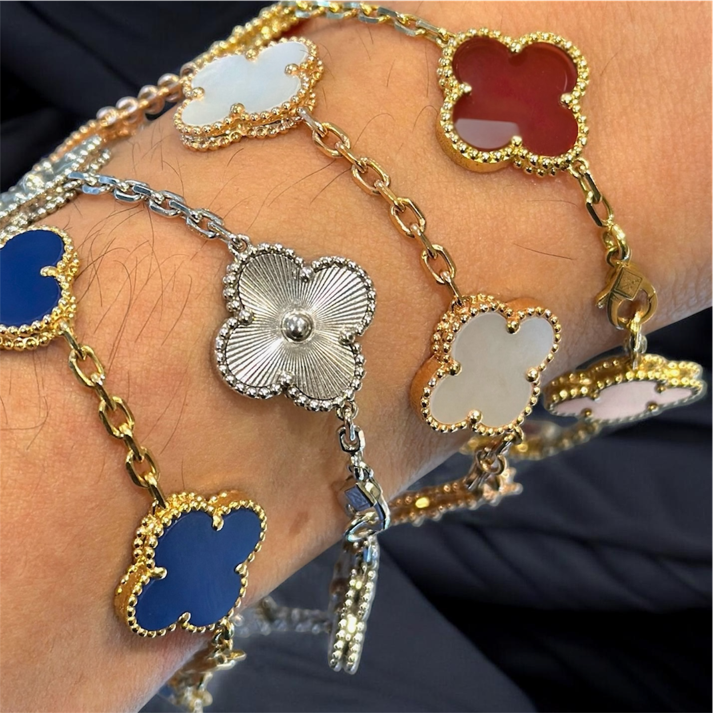 Pulsera Lucky Clover “Blue” / Oro Amarillo 18K