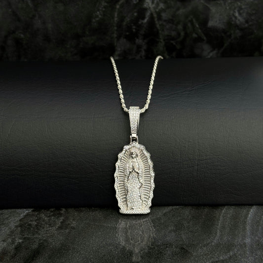 Cadena 60cm / Dije Virgen de Guadalupe / Plata 925