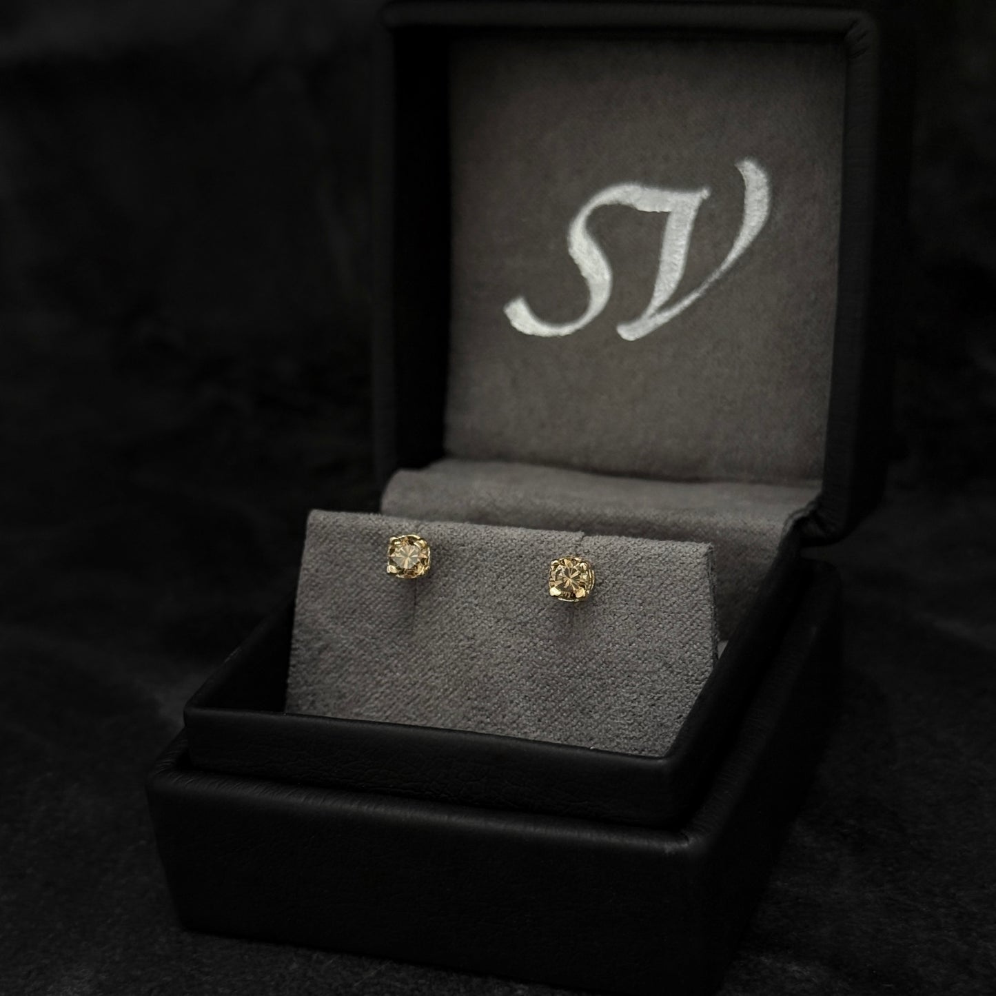 Topos de Lujo / Diamantes Café Fancy Certificados / Oro 18K