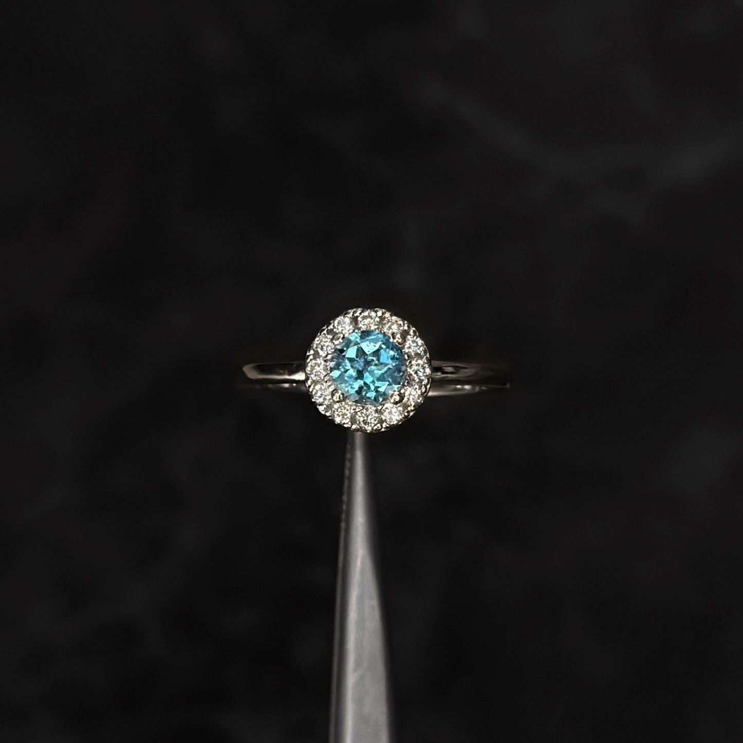 Anillo de Lujo / Topacio Natural / Plata 925