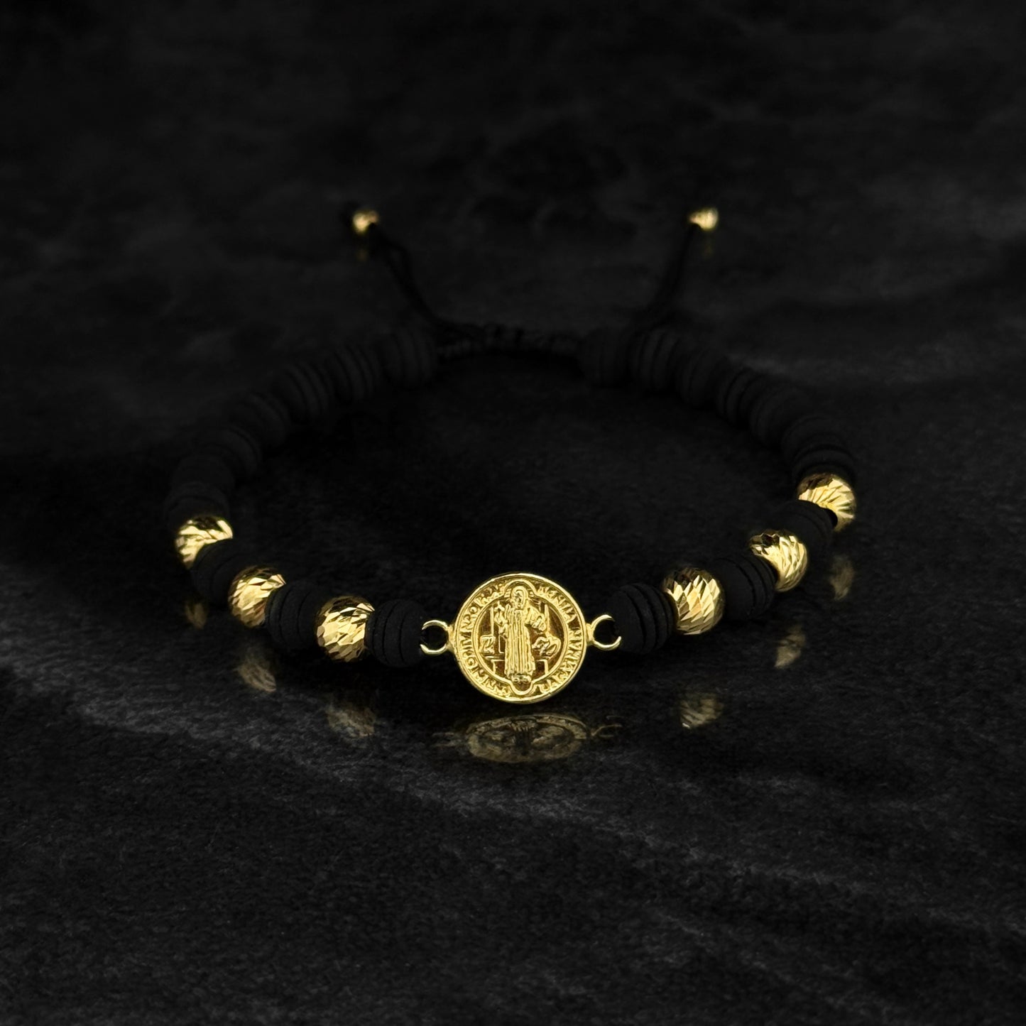 Pulsera Tejida de Lujo / San Benito / Oro 18K