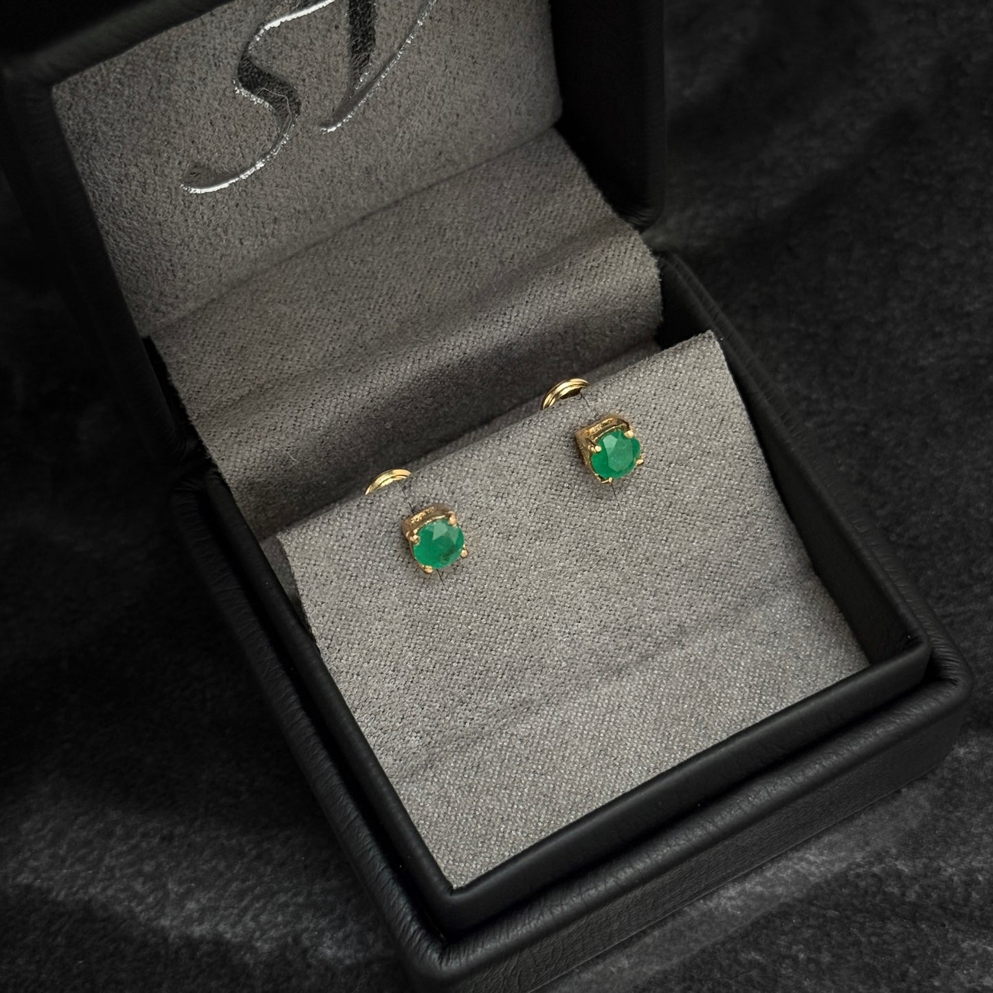 Topos 4.4mm / Esmeraldas Colombianas / Oro 18K