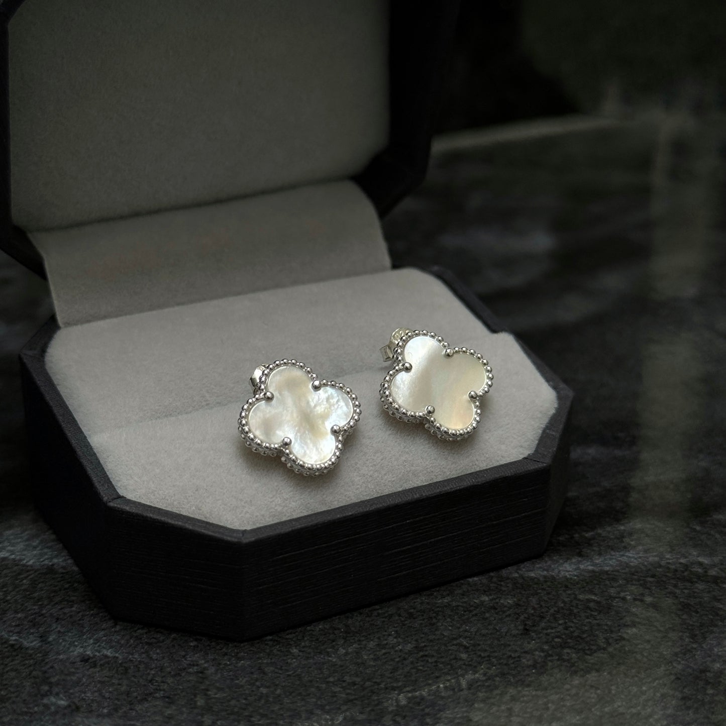 Topos Lucky Clover / White / Plata 925