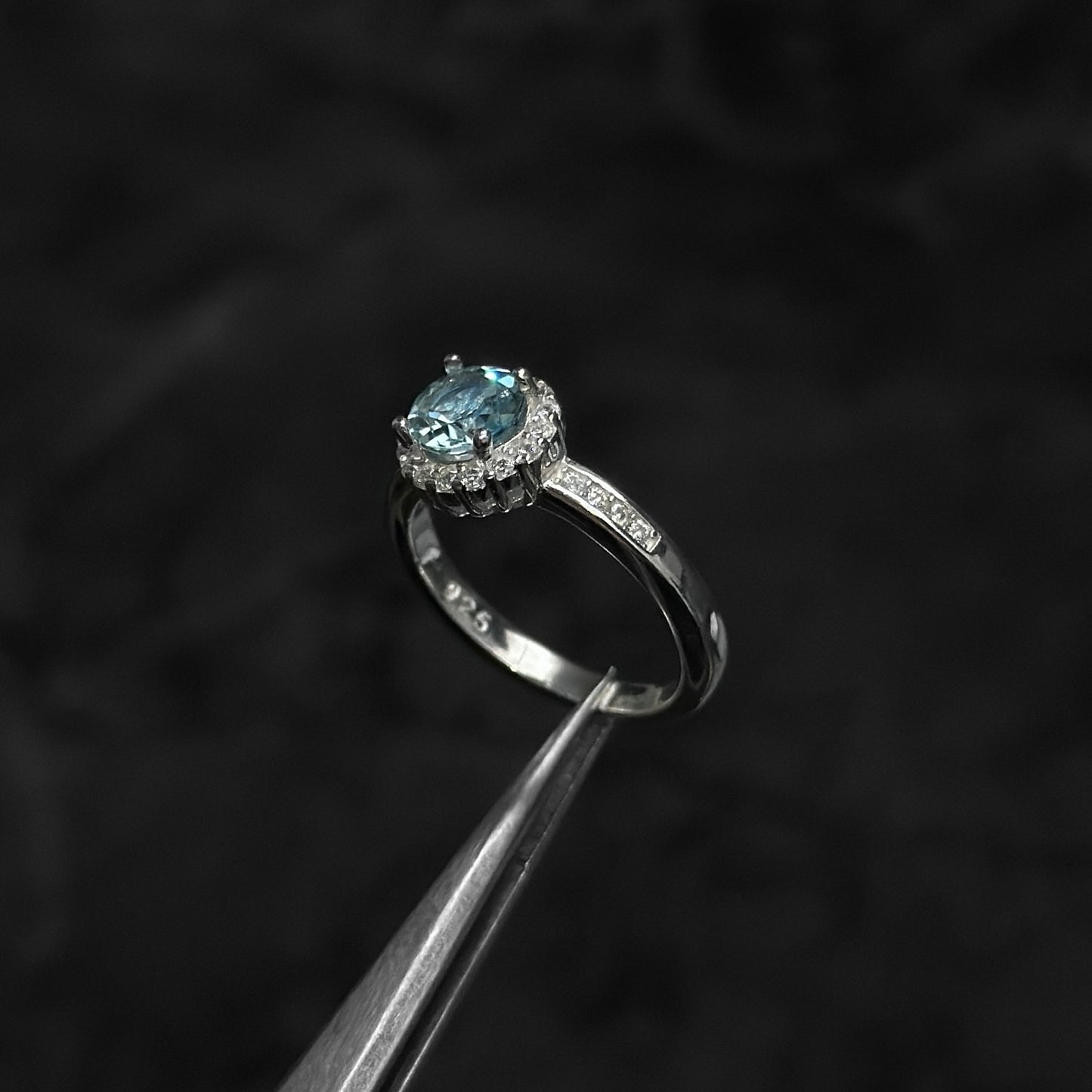 Anillo de Lujo #6 / Topacio Natural / Plata 925