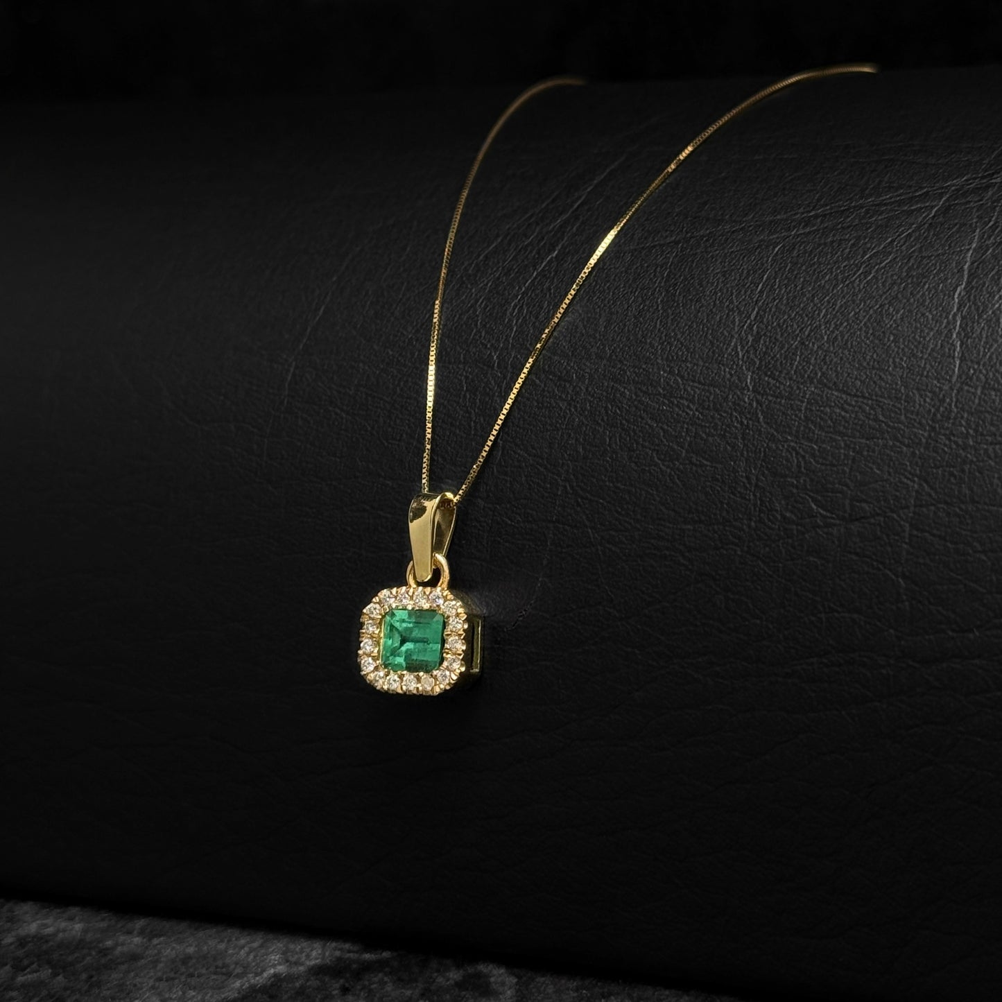 Set Alta Joyería / Cadena Veneciana / Dije Esmeralda & Diamantes Certificados / Oro 18K