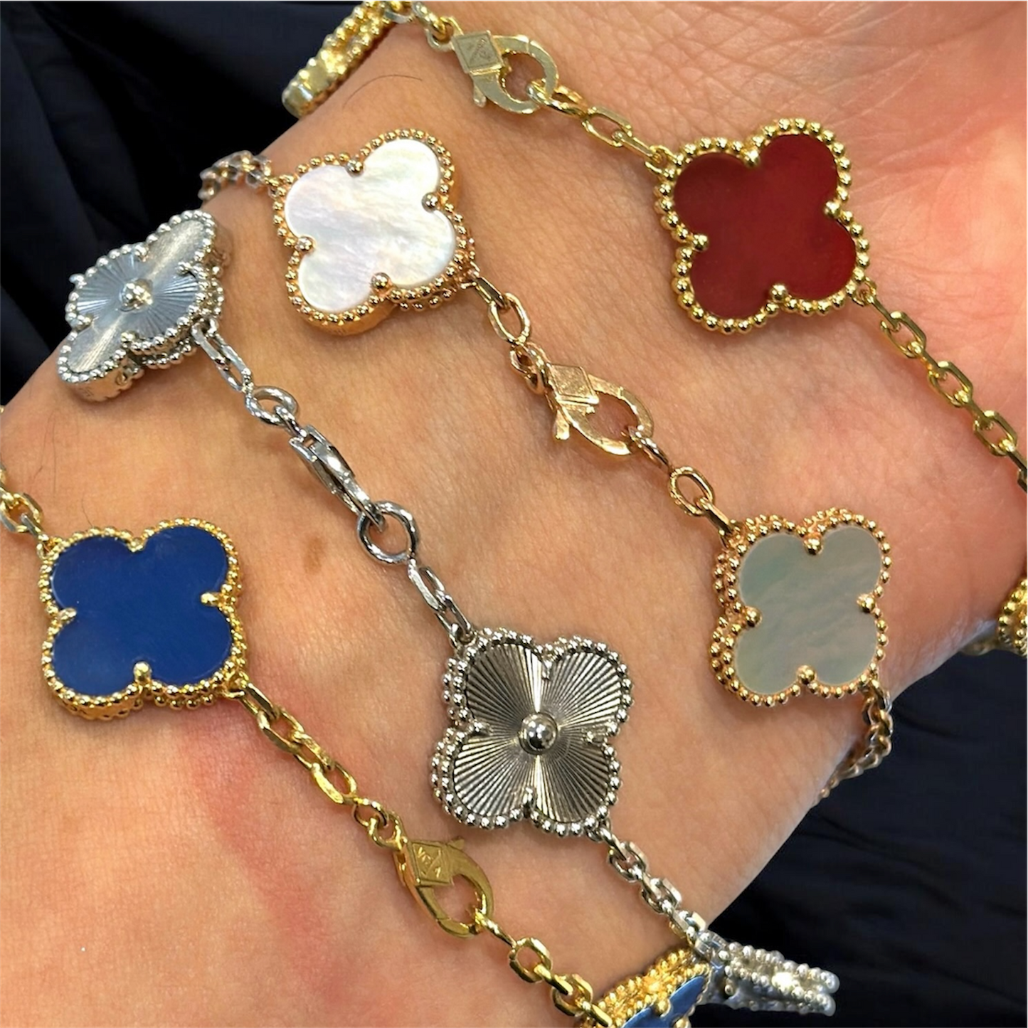 Pulsera Lucky Clover “Blue” / Oro Amarillo 18K