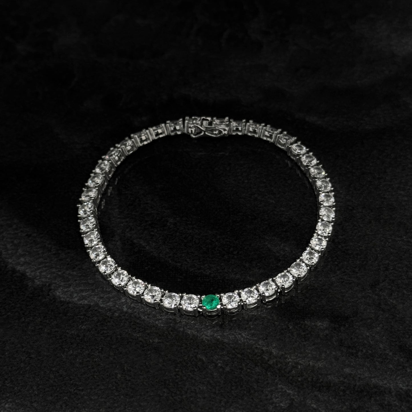 Pulsera Tenis 18.5cm x 4mm / Esmeralda Colombiana / Circones / Plata 925