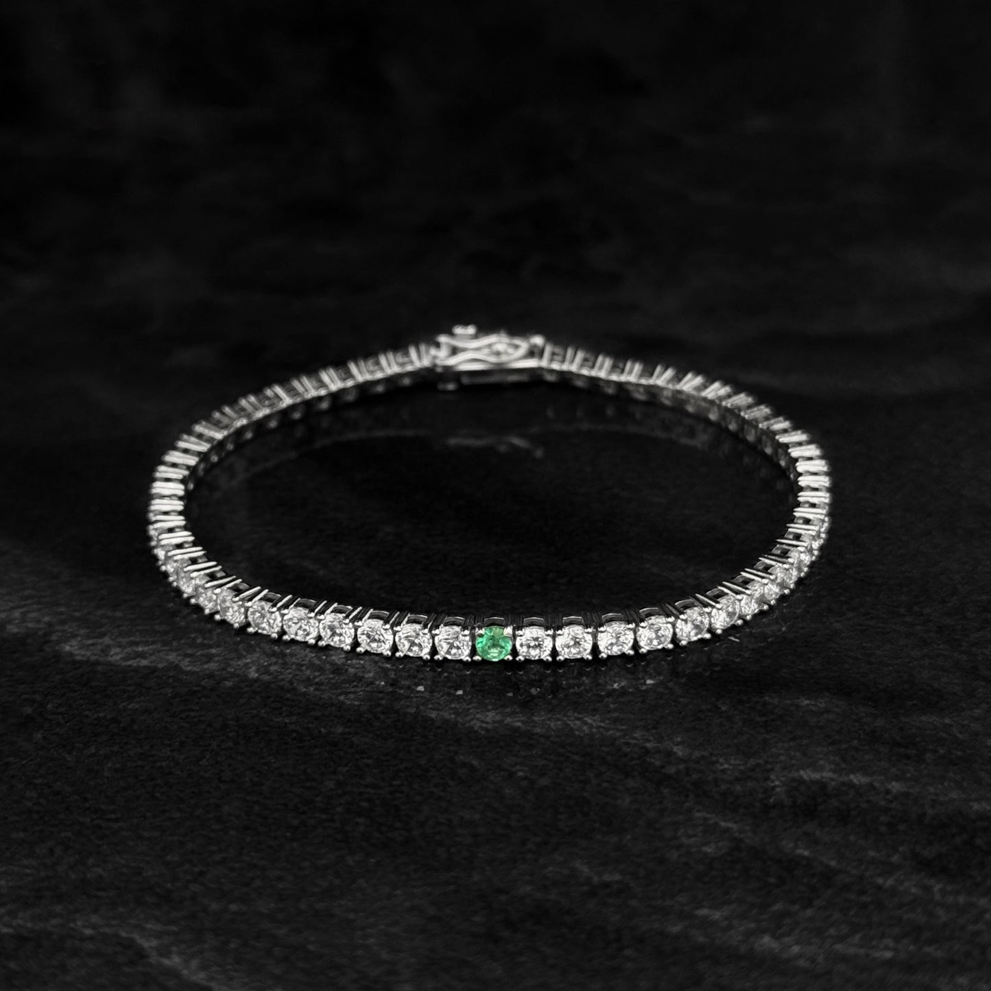 Pulsera Tenis 3mm x 18.5cm / Esmeralda Colombiana / Circones / Plata 925